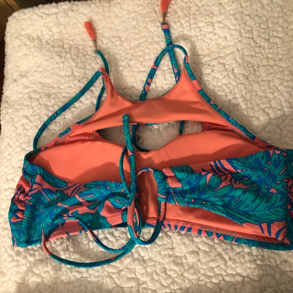 Francesca’s Boutique Bikini See All pics & info⬇️ - Picture 2 of 5